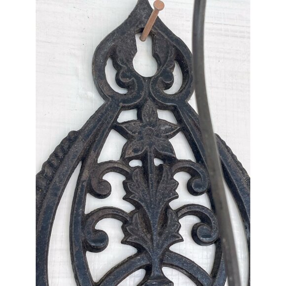 Antique Cast Iron Eastlake Style Bill/Receipt/paper Spike Wall Hanging Floral - Picture 4 of 10
